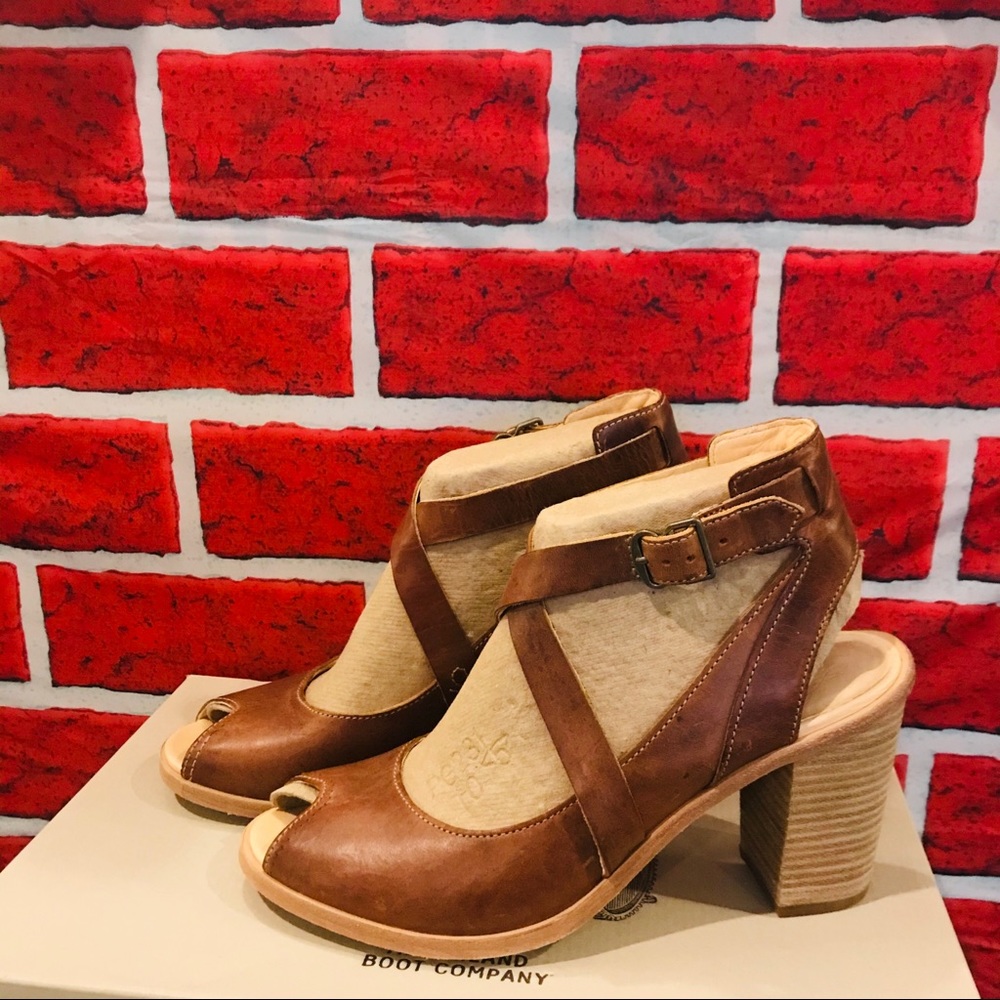 TIMBERLAND BOOT COMPANY MARGE ANKLE STRAP SHOE